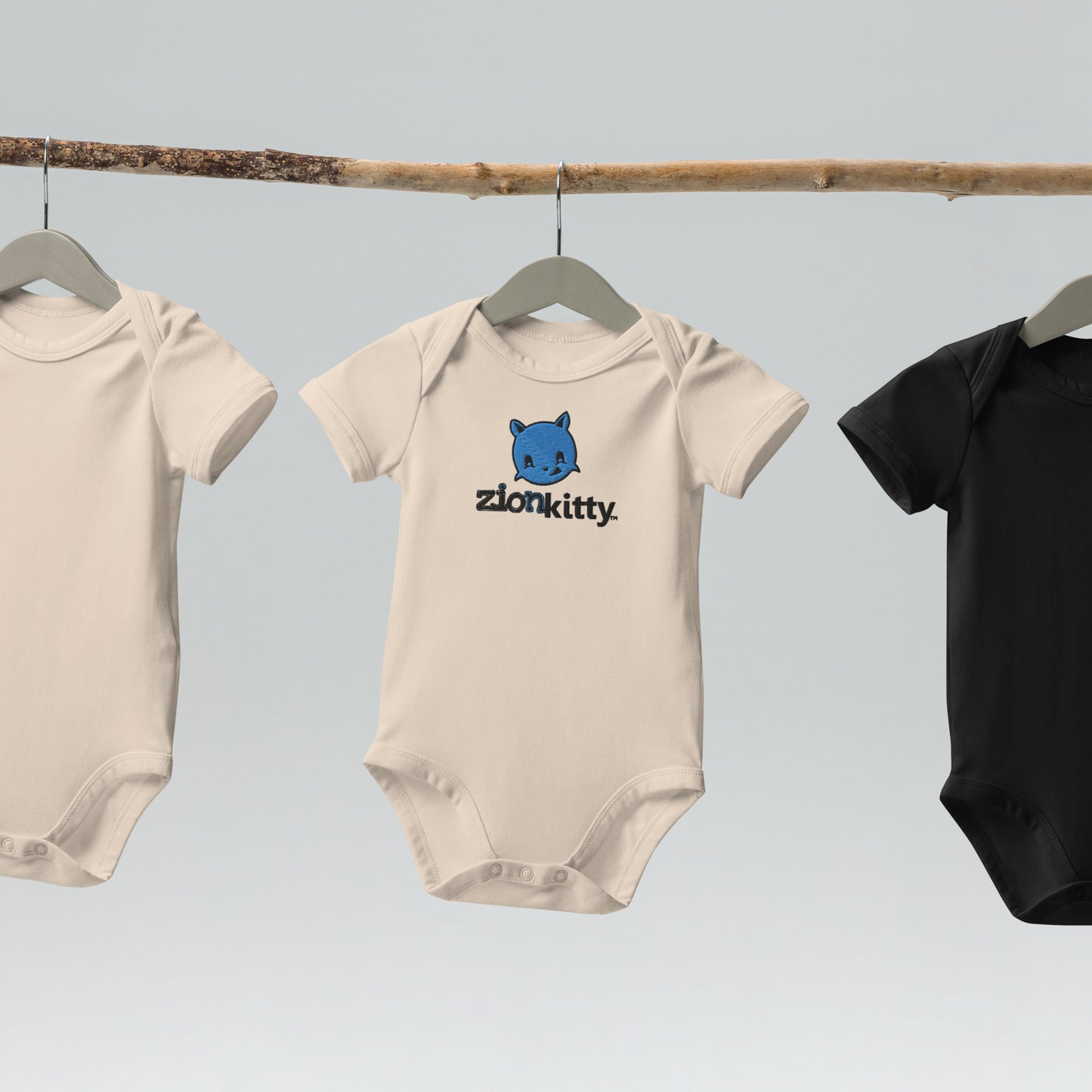 Zion Kitty Organic cotton baby bodysuit
