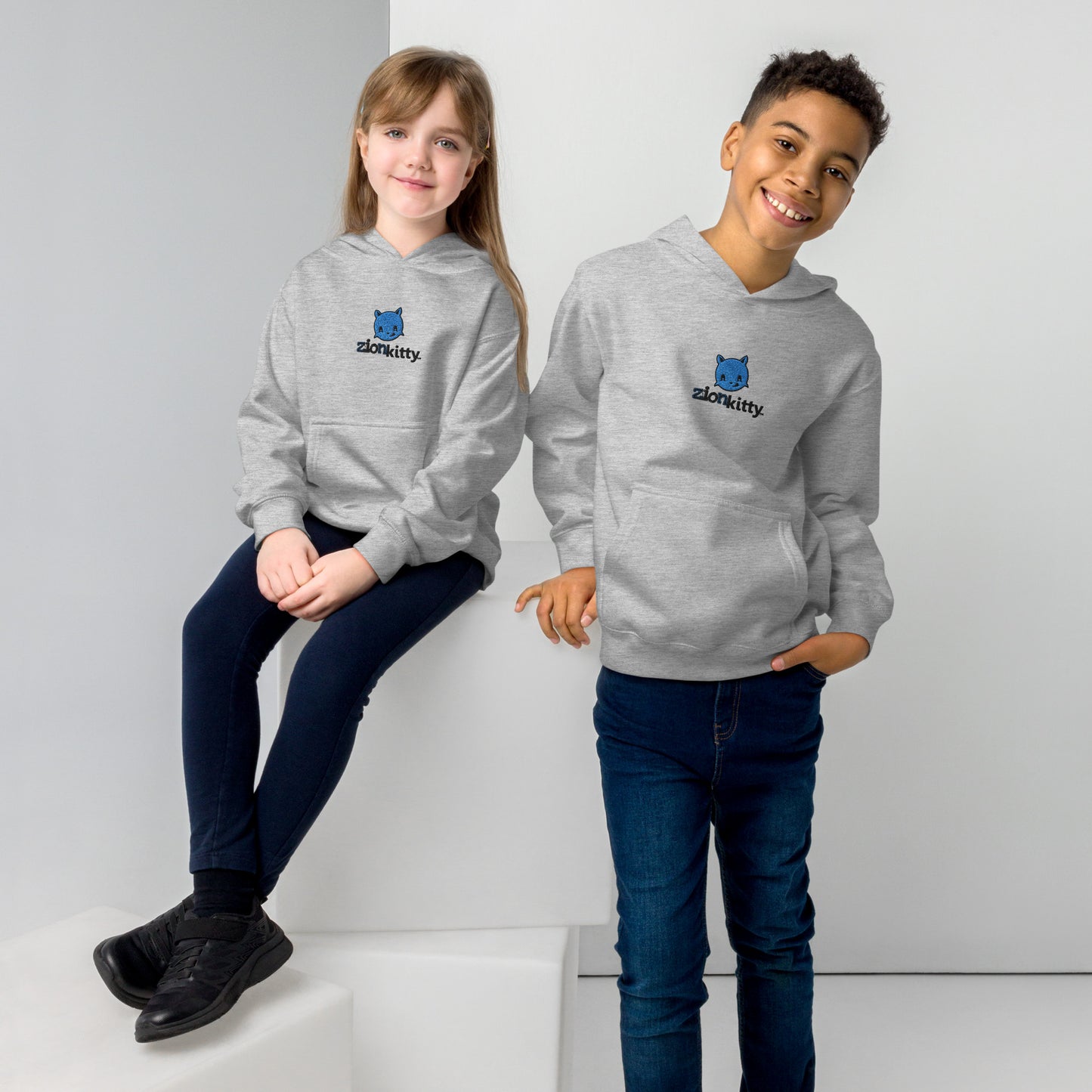 Zion Kitty embroidery Kids fleece hoodie